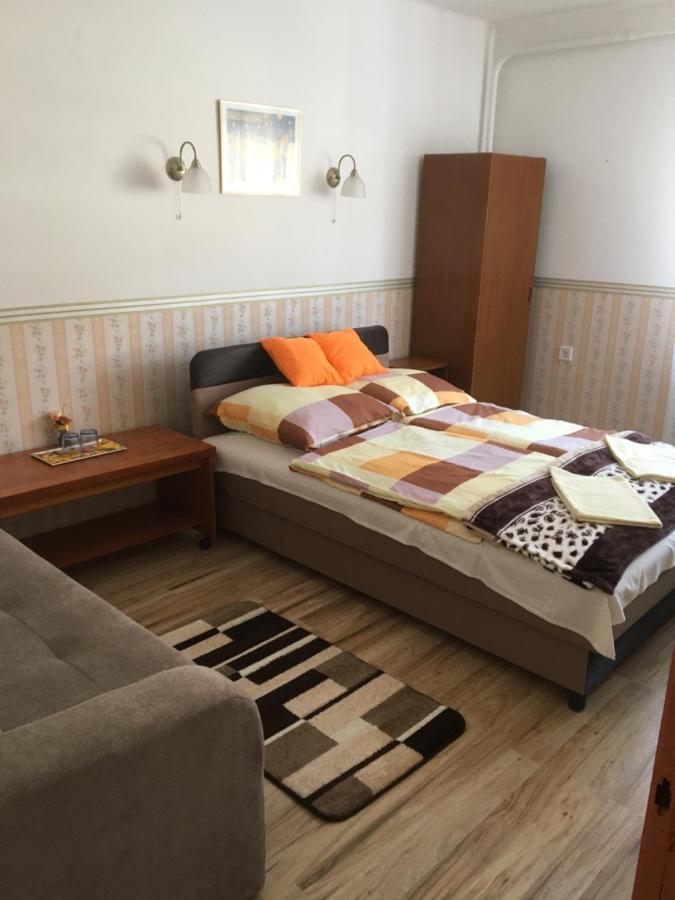 Buekk Vendeghaz Hotel Noszvaj Exterior foto